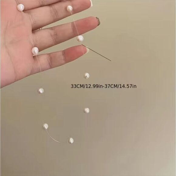 Simple Style Invisible Fishing Line Imitation Pearl Necklace - Picture 4 of 8